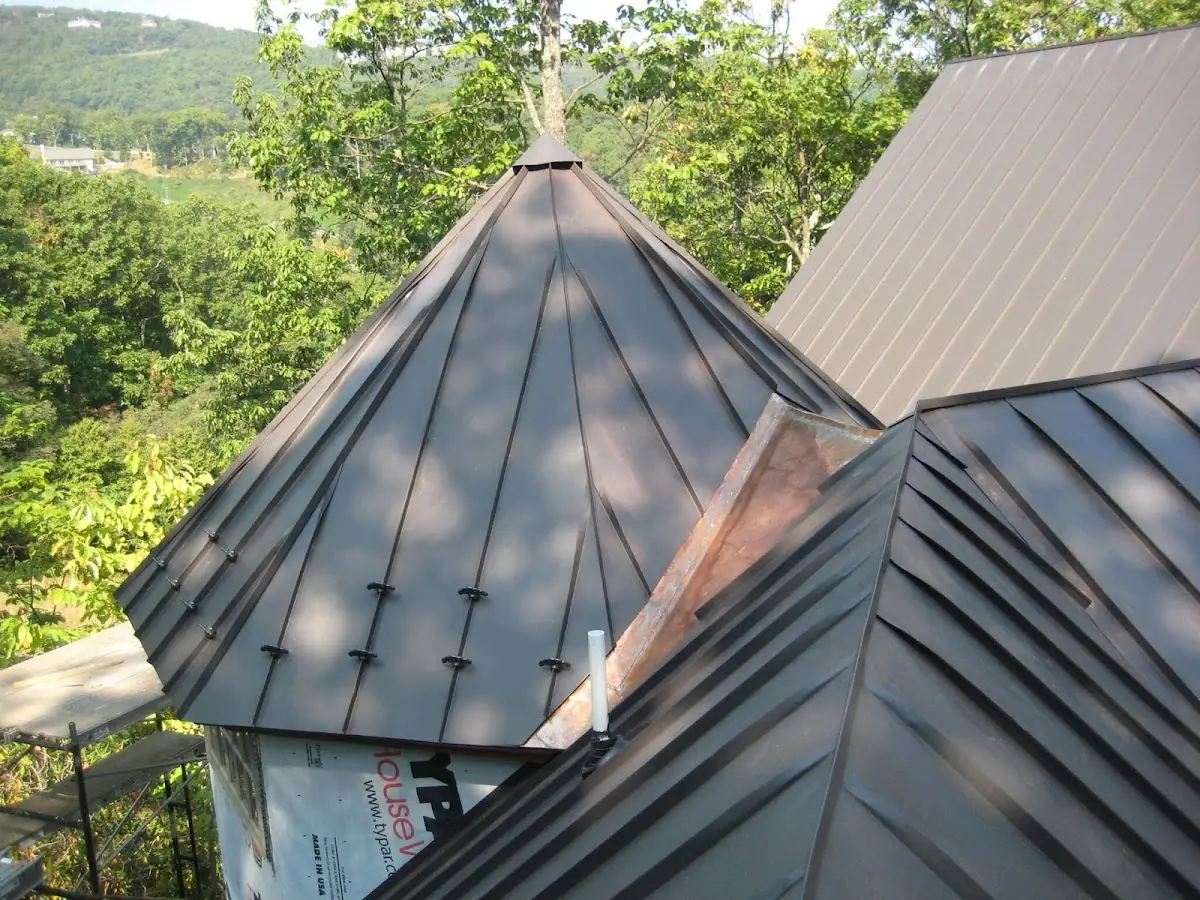 Professional Roof Tarp Installation by Craftsman Roofing in Sullivans Island